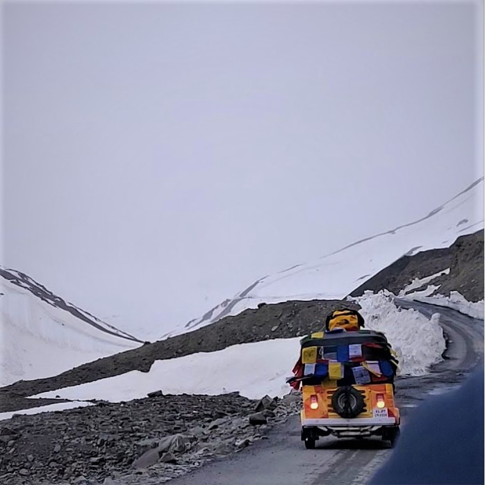 Auto rickshaw in Ladakh during winter season